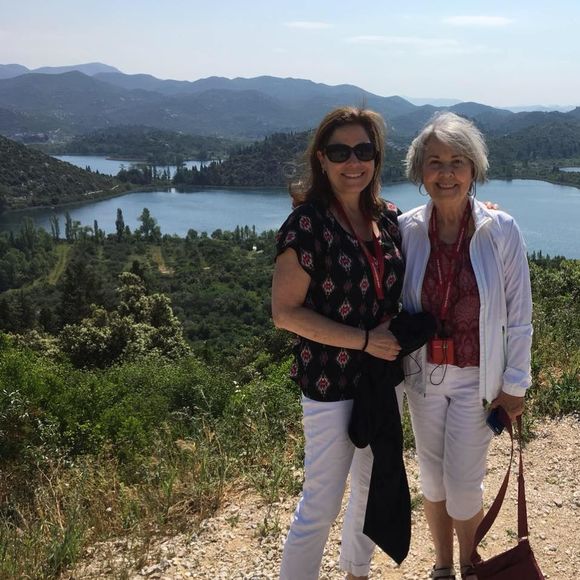 Meet your Posher, Lee - Picture 1 of 1